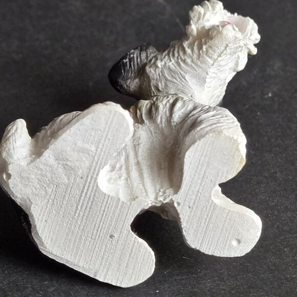 Vintage Miniature Schnauzer Dog Figurine Resin Hand-Painted Black White Brown - Picture 6 of 9